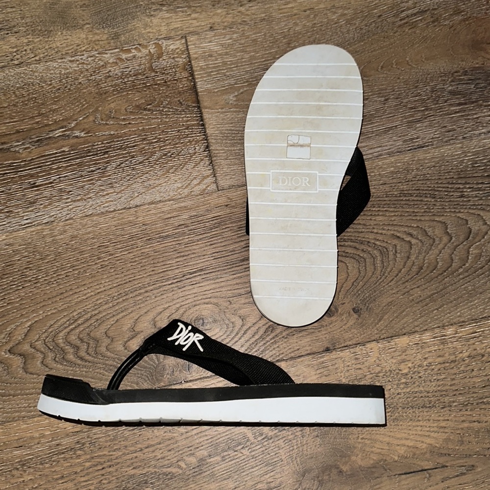 Dior Flip Flops Size 45 (ITALIAN) - Picture 2 of 2